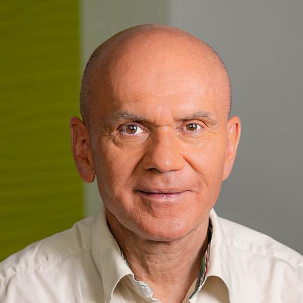 Dr. Gerhard Niemeck, Arzt für Allgemeinmedizin in 1030 Wien – verordnet die Vitamininfusionen